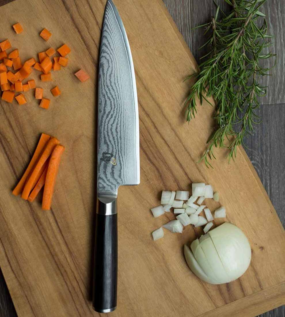 Shun Classic 8-inch Chef’s Knife with PakkaWood Handle 