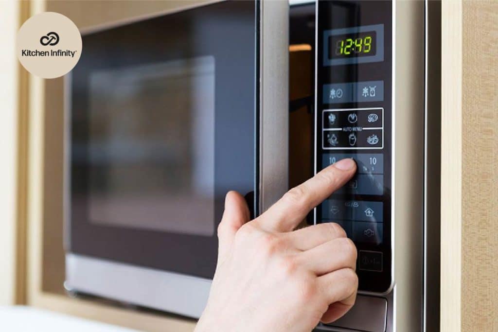 microwave oven uses 