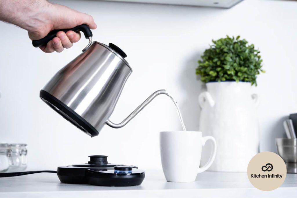 what is an electric kettle
