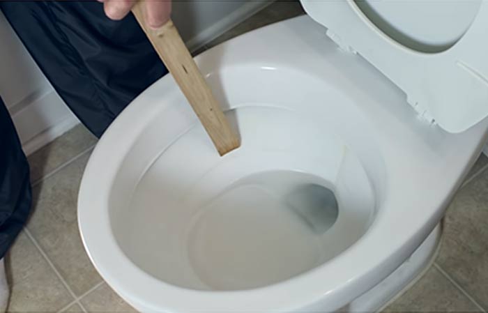 Why toilet not flushing