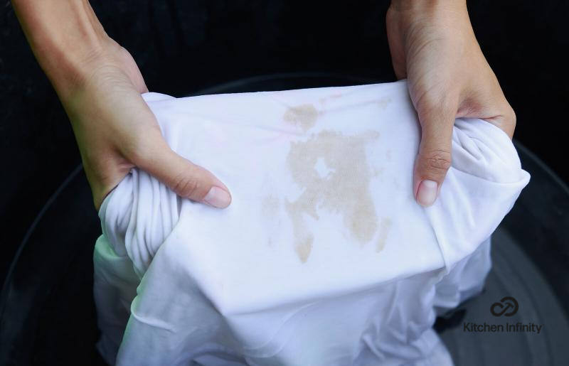how to remove color stains from clothes