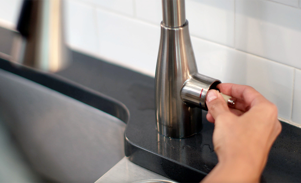 Removing Kohler kitchen faucet