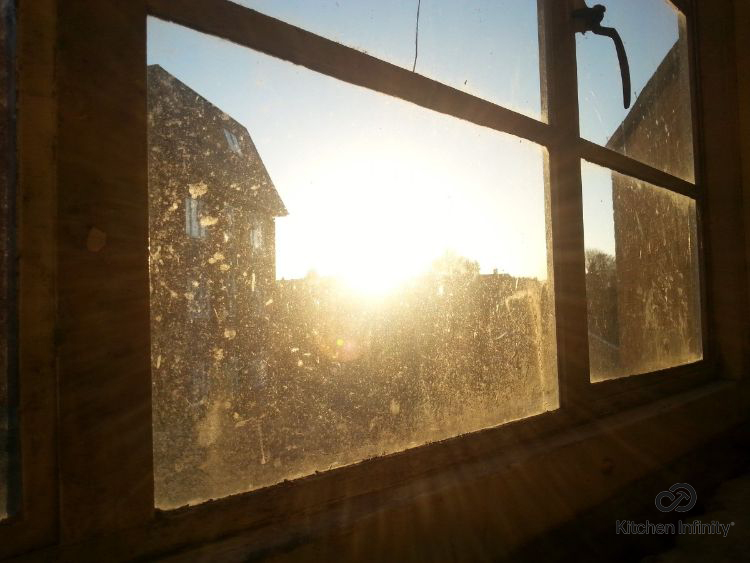 how to remove hard water stains from windows on home
