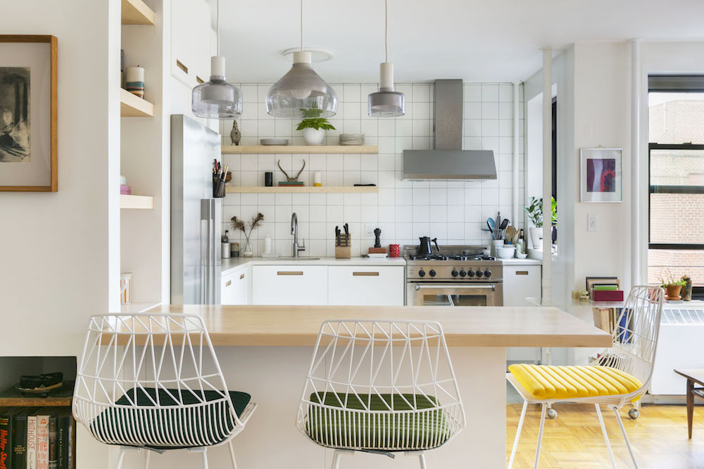 The Pros And Cons Of A Kitchen Peninsula