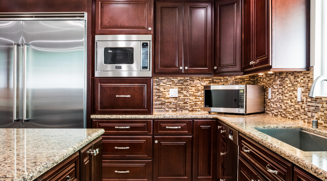 The Pros and Cons of a Kitchen Cabinet Refacing