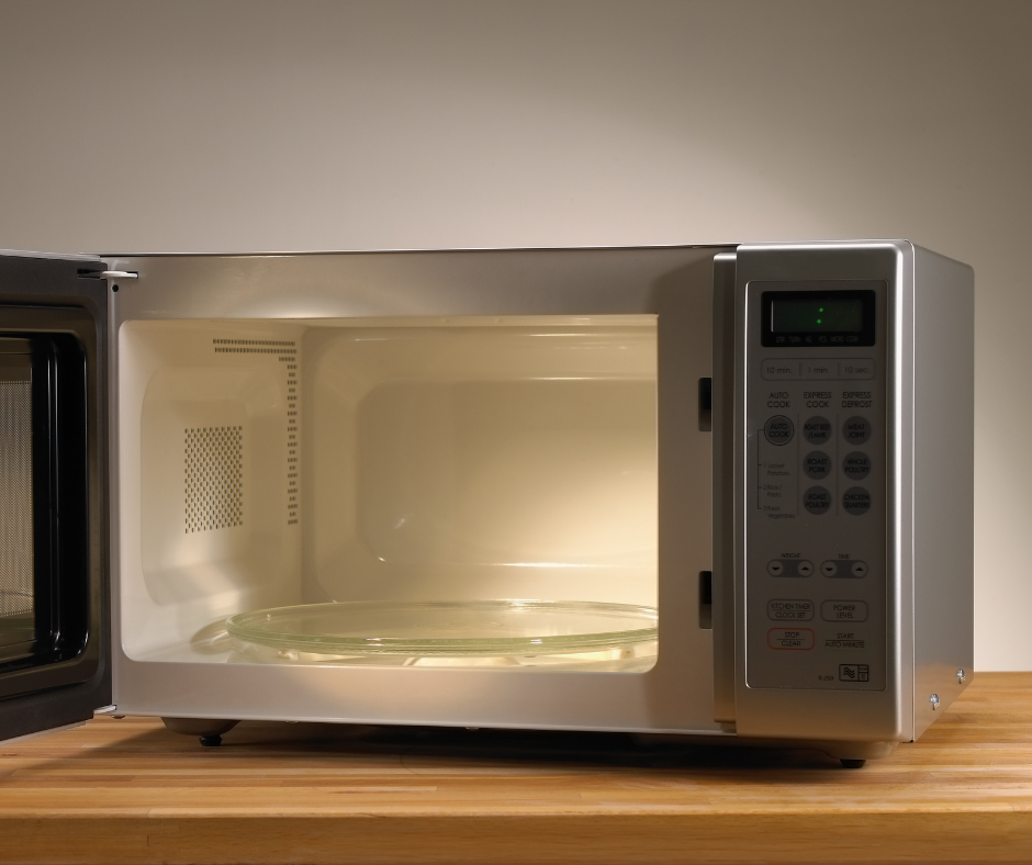 A convection microwave oven with a hot air circulation system