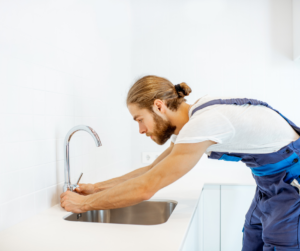 How to Fix a Leaking Kitchen Faucet Moen in 2023