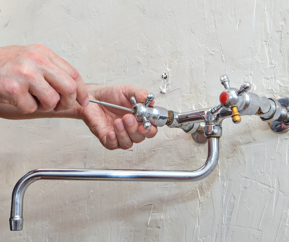Step-by-step guide on how to fix a leaky bathtub faucet double handle with an image of a person removing the faucet handle.